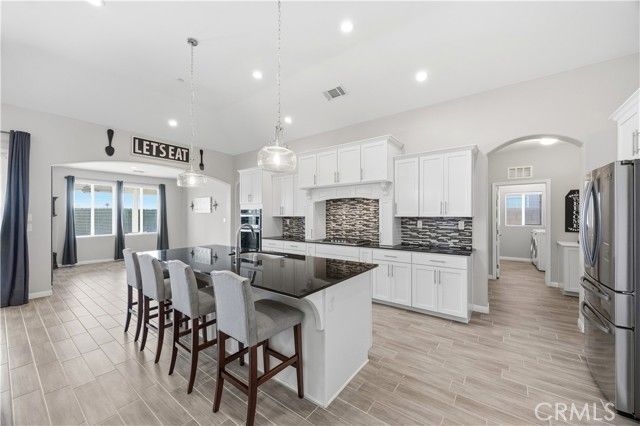 7105 Cattail Creek, Bakersfield, CA 93311