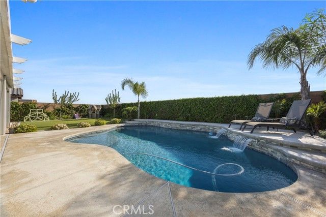 7105 Cattail Creek, Bakersfield, CA 93311