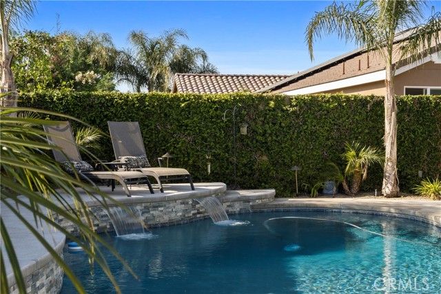 7105 Cattail Creek, Bakersfield, CA 93311