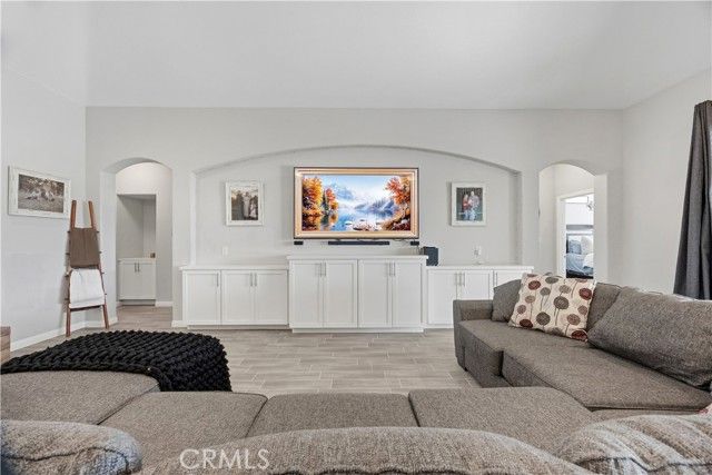 7105 Cattail Creek, Bakersfield, CA 93311