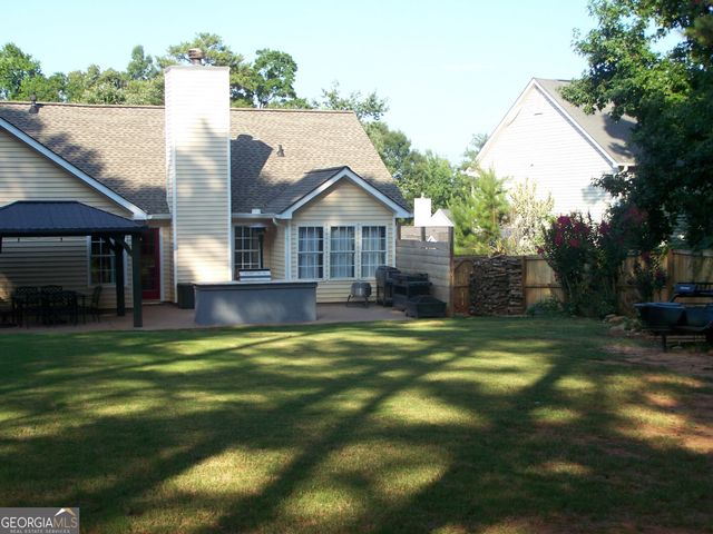 526 Wyntuck Drive, Mcdonough, GA 30253
