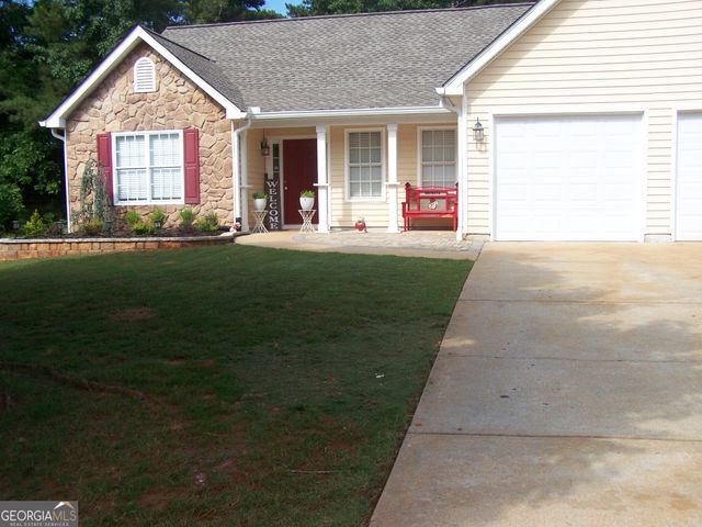 526 Wyntuck Drive, Mcdonough, GA 30253
