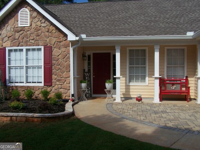 526 Wyntuck Drive, Mcdonough, GA 30253