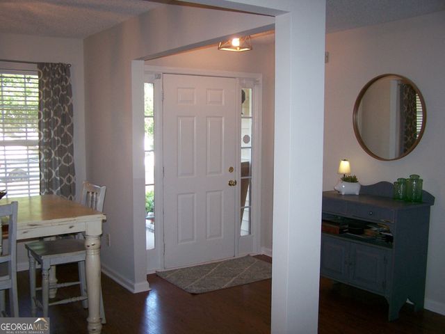526 Wyntuck Drive, Mcdonough, GA 30253