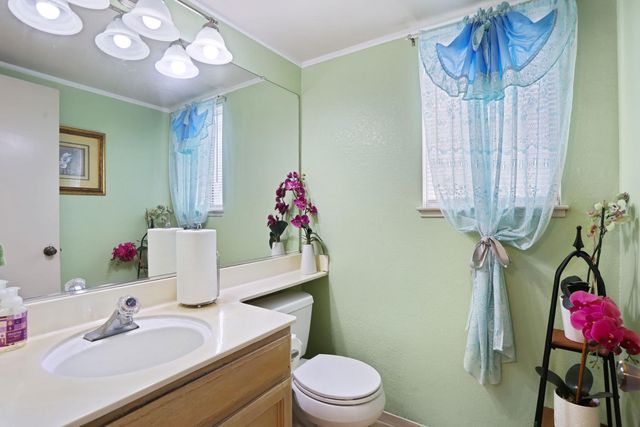 8747 Deer Creek Cir, Stockton, CA 95210