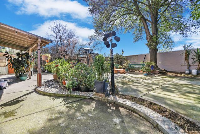 8747 Deer Creek Cir, Stockton, CA 95210