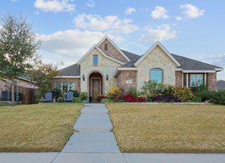 745 Larkspur Lane, Midlothian, TX 76065