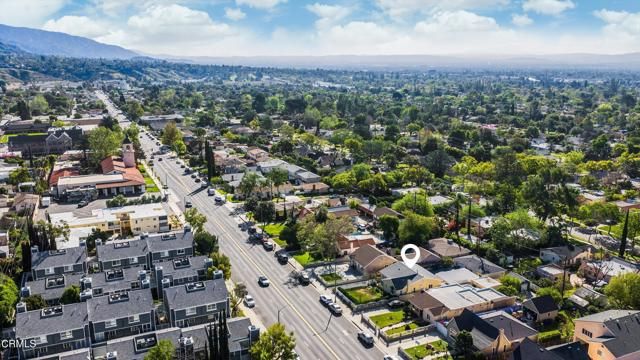 1932 E Washington Boulevard, Pasadena, CA 91104