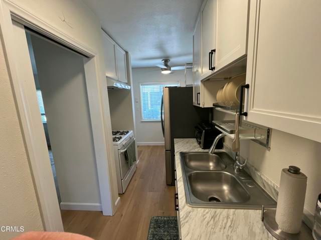 1932 E Washington Boulevard, Pasadena, CA 91104