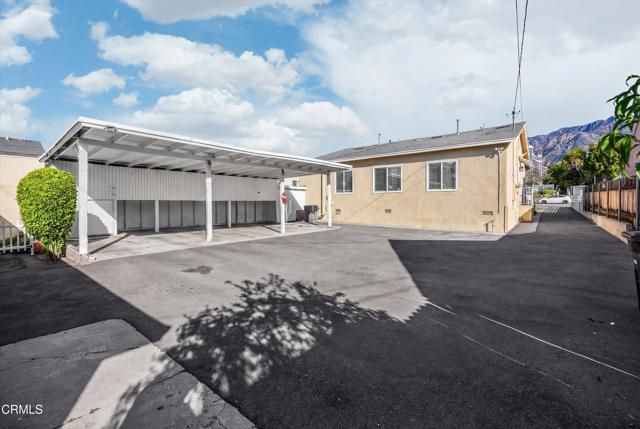 1932 E Washington Boulevard, Pasadena, CA 91104