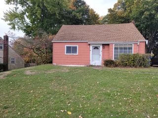 52 Glen Haven Road, New Haven, CT 06513