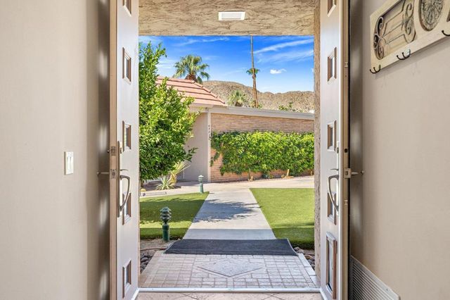 45800 Pima Road, Indian Wells, CA 92210
