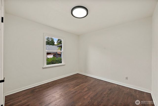 8811 SW Wildwood Ave, Lakewood, WA 98498