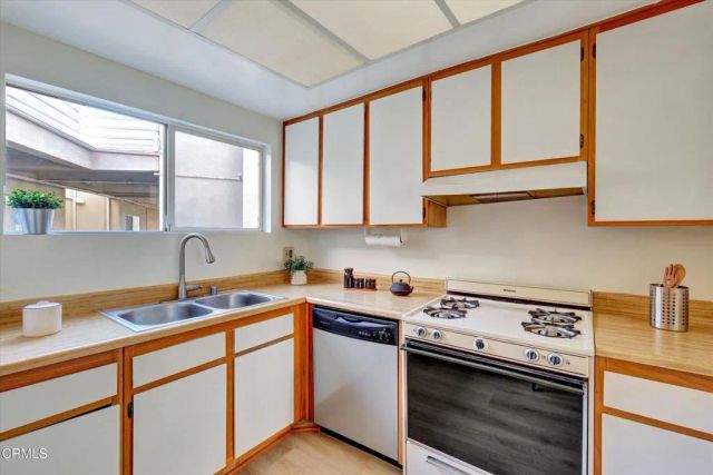 2915 Montrose Avenue 628, La Crescenta, CA 91214