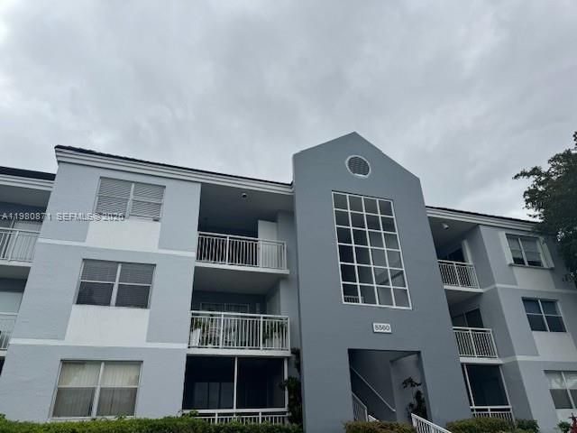 8560 SW 212th Street 306, Cutler Bay, FL 33189