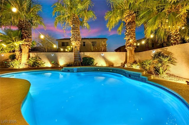 7735 Bird Of Paradise Court, Las Vegas, NV 89123