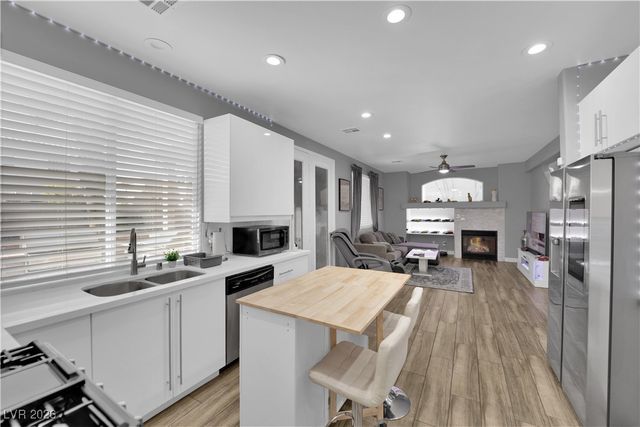 7735 Bird Of Paradise Court, Las Vegas, NV 89123