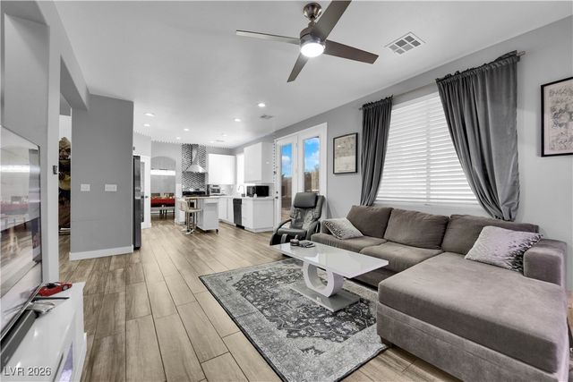 7735 Bird Of Paradise Court, Las Vegas, NV 89123