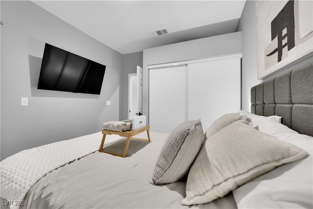 7735 Bird Of Paradise Court, Las Vegas, NV 89123