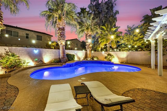 7735 Bird Of Paradise Court, Las Vegas, NV 89123