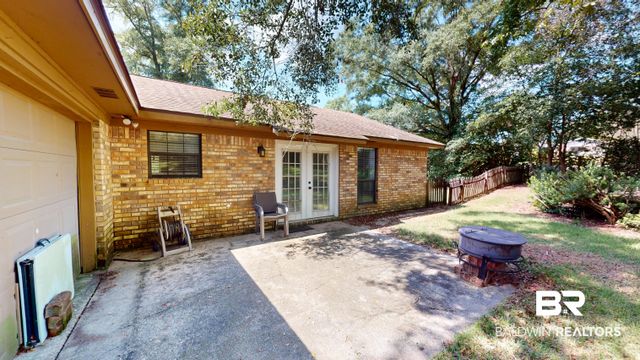2721 East Road, Mobile, AL 36693