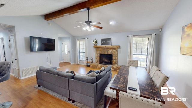2721 East Road, Mobile, AL 36693
