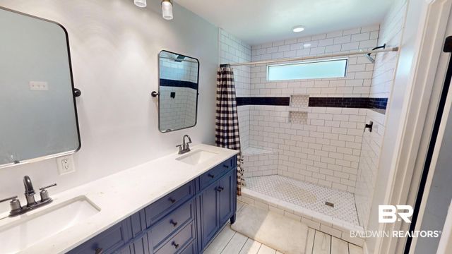 2721 East Road, Mobile, AL 36693