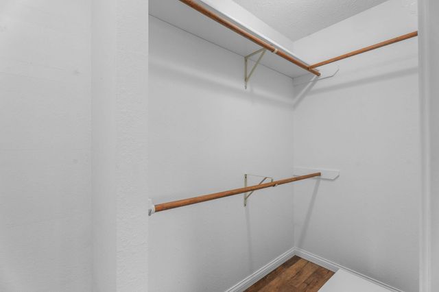 2400 S 15th Avenue, Ozark, MO 65721