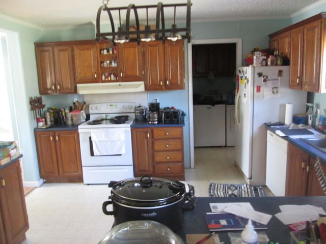 891 Old Statesville Rd, Watertown, TN 37184