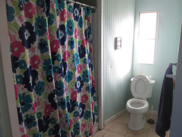 891 Old Statesville Rd, Watertown, TN 37184