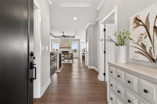 24993 W 94th Place, Lenexa, KS 66227