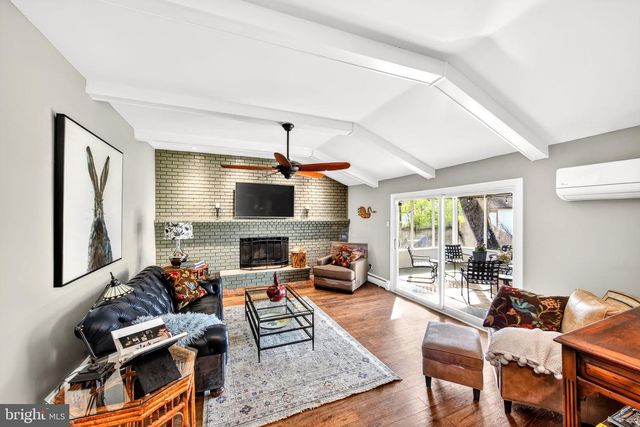 129 GLENN OAK RD, West Norriton, PA 19403