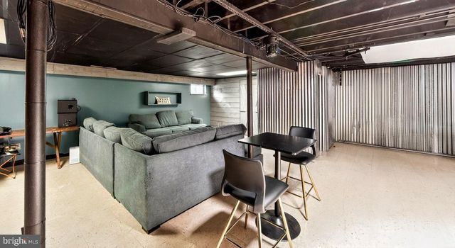 129 GLENN OAK RD, West Norriton, PA 19403