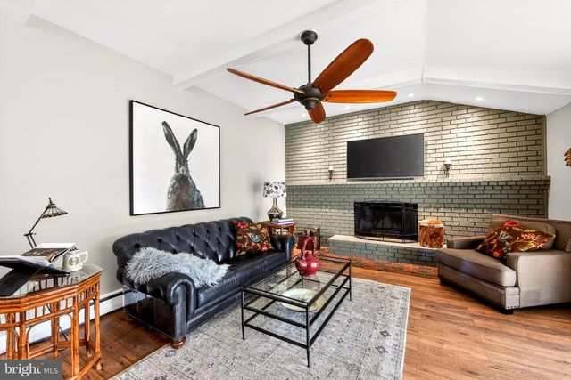 129 GLENN OAK RD, West Norriton, PA 19403