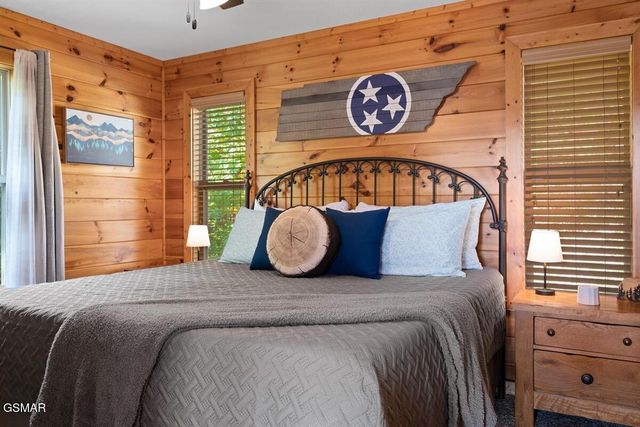 4235 Round Top Way, Sevierville, TN 37862
