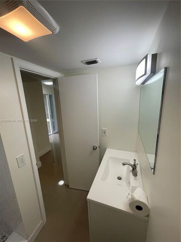 12370 SW 52nd Place, Cooper City, FL 33330