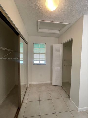 12370 SW 52nd Place, Cooper City, FL 33330