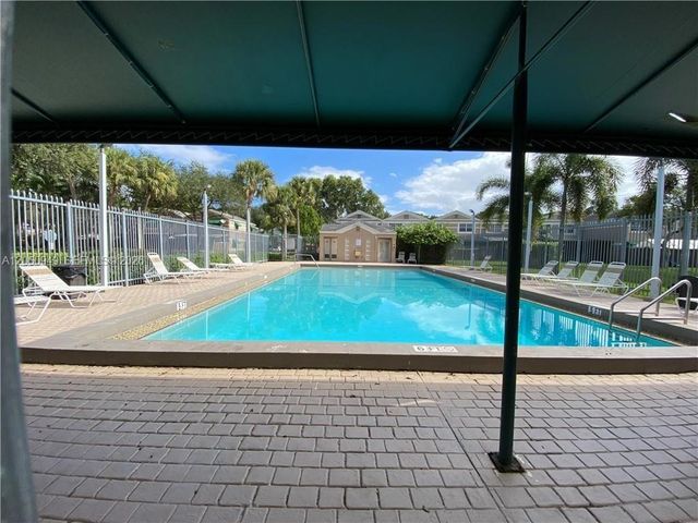 12370 SW 52nd Place, Cooper City, FL 33330