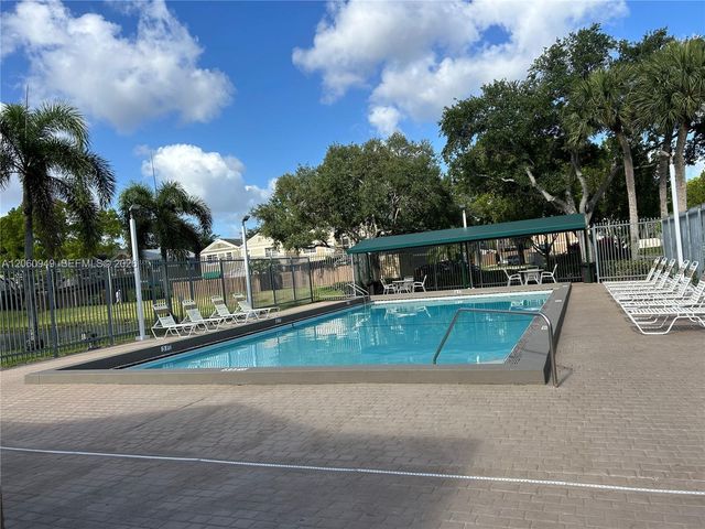 12370 SW 52nd Place, Cooper City, FL 33330