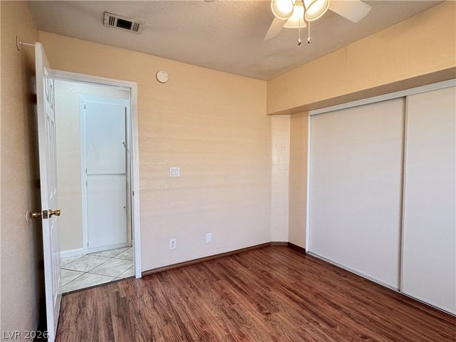 1913 Cameron Street, Las Vegas, NV 89102