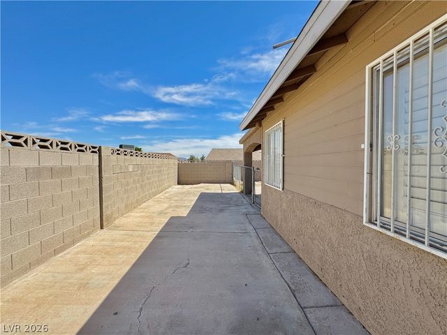 1913 Cameron Street, Las Vegas, NV 89102