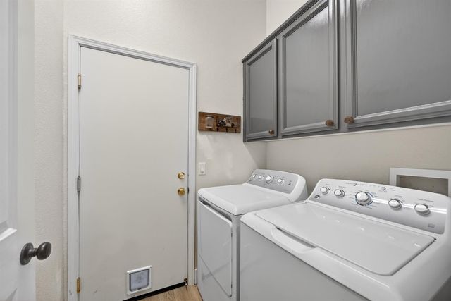 10163 Omeara Dr, Sacramento, CA 95829
