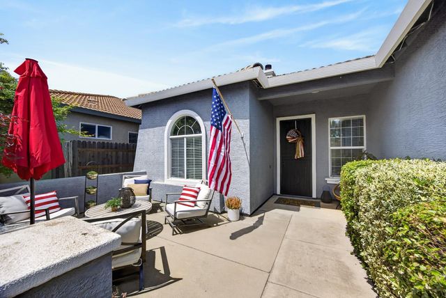 10163 Omeara Dr, Sacramento, CA 95829
