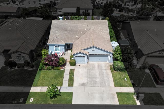 10163 Omeara Dr, Sacramento, CA 95829