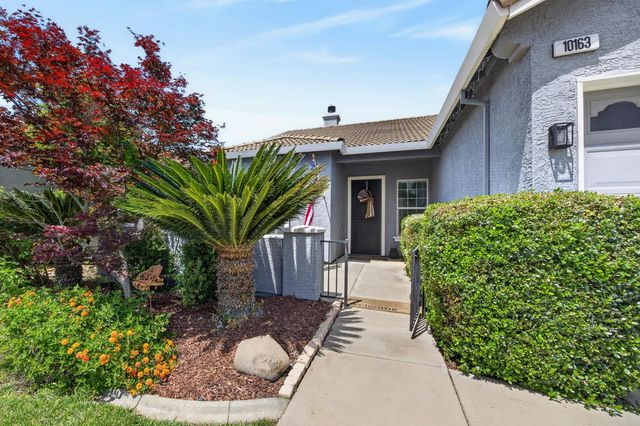 10163 Omeara Dr, Sacramento, CA 95829
