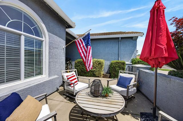 10163 Omeara Dr, Sacramento, CA 95829