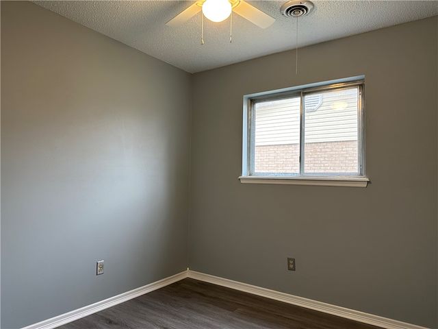 2011 Ina Avenue, Springdale, AR 72762