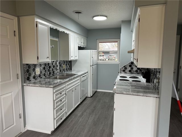 2011 Ina Avenue, Springdale, AR 72762