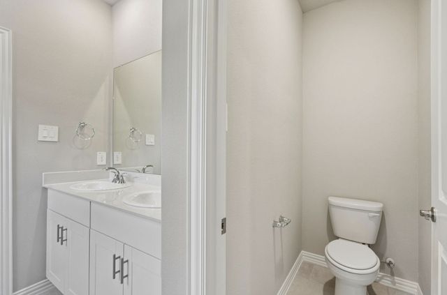 613 Clover Creek Drive, Mckinney, TX 75071