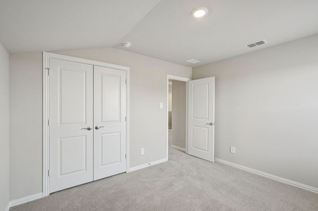 613 Clover Creek Drive, Mckinney, TX 75071